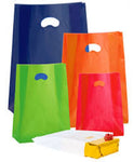 10 KG SHOPPER PLASTICA MANICO CENTRALE BUSTE PLASTICA  BIODEGRADBILI E RICICLABILI IN VARI FORMATI CON SOFFIETTO LATERALE PER NEGOZI ABBIGLIAMETO, SCARPE, ARTICOLI PER LO SPORT , ECC.